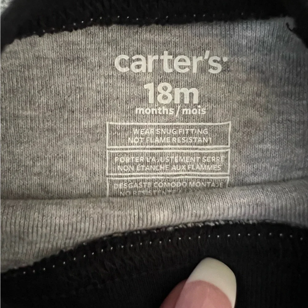 Carter’s boy shirt size 18months. Like New